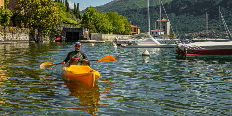 lake como kayak tour from bellagio